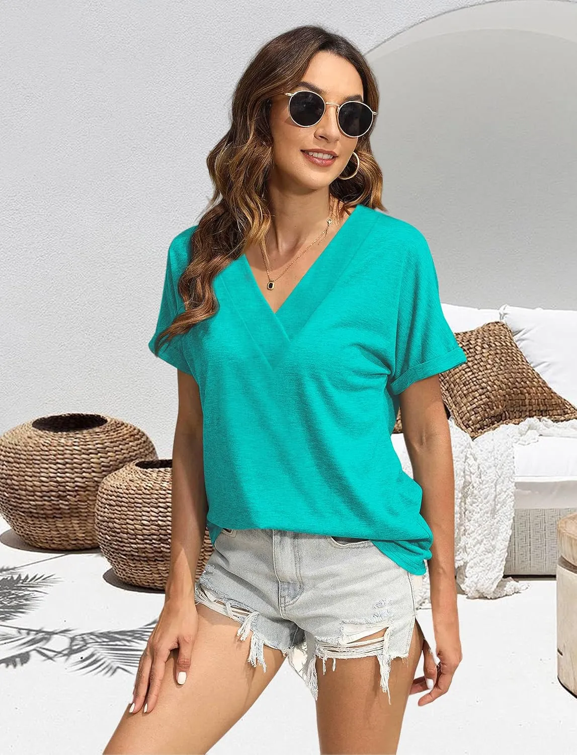 2PCS T Shirts Short Sleeve V Neck Tees Womens Fashion Tops Trendy Soft 2025 Casual Summer Spring Outfits Clothes