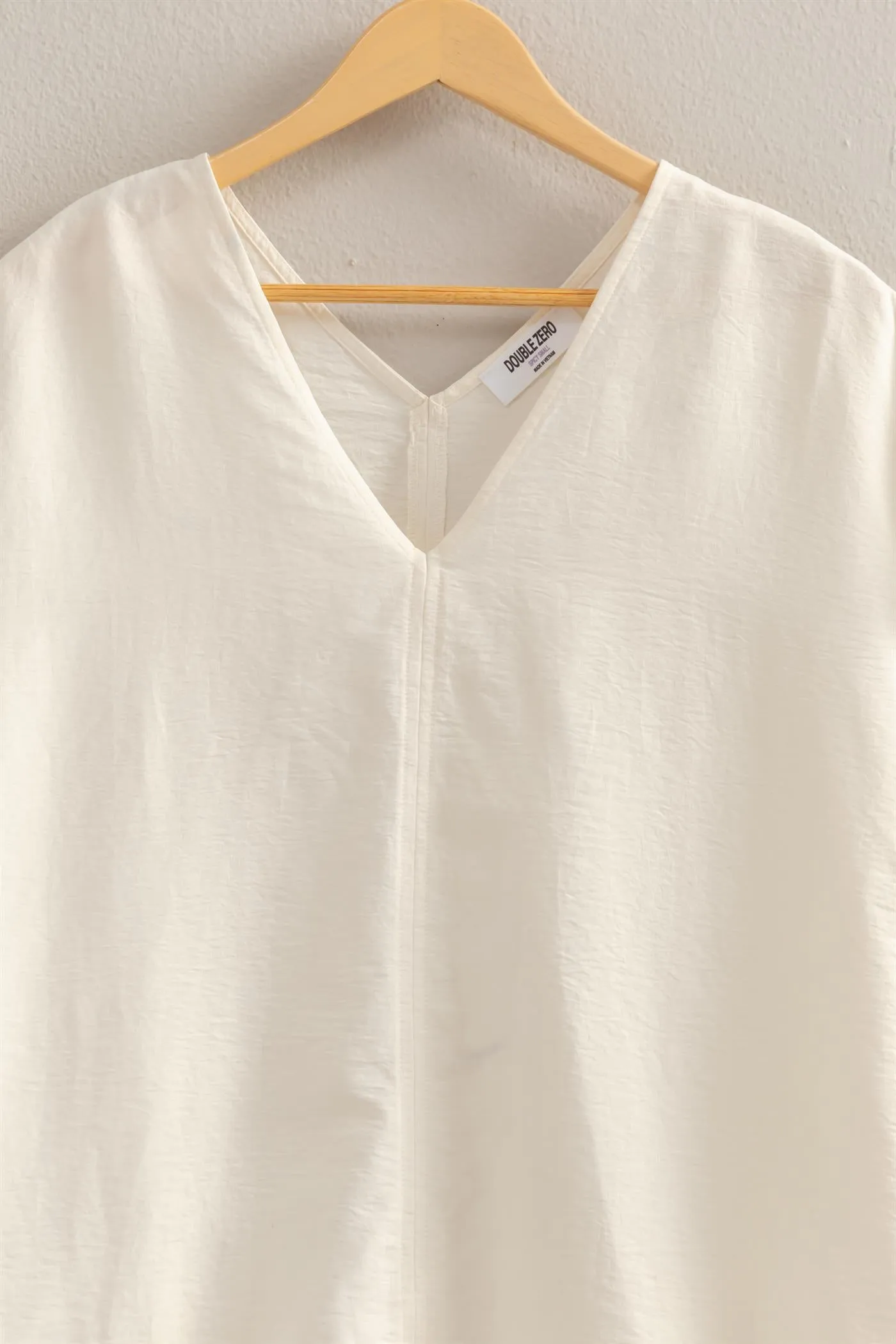 DZ24C059-Woven V-Neck Short Sleeve Tunic Top