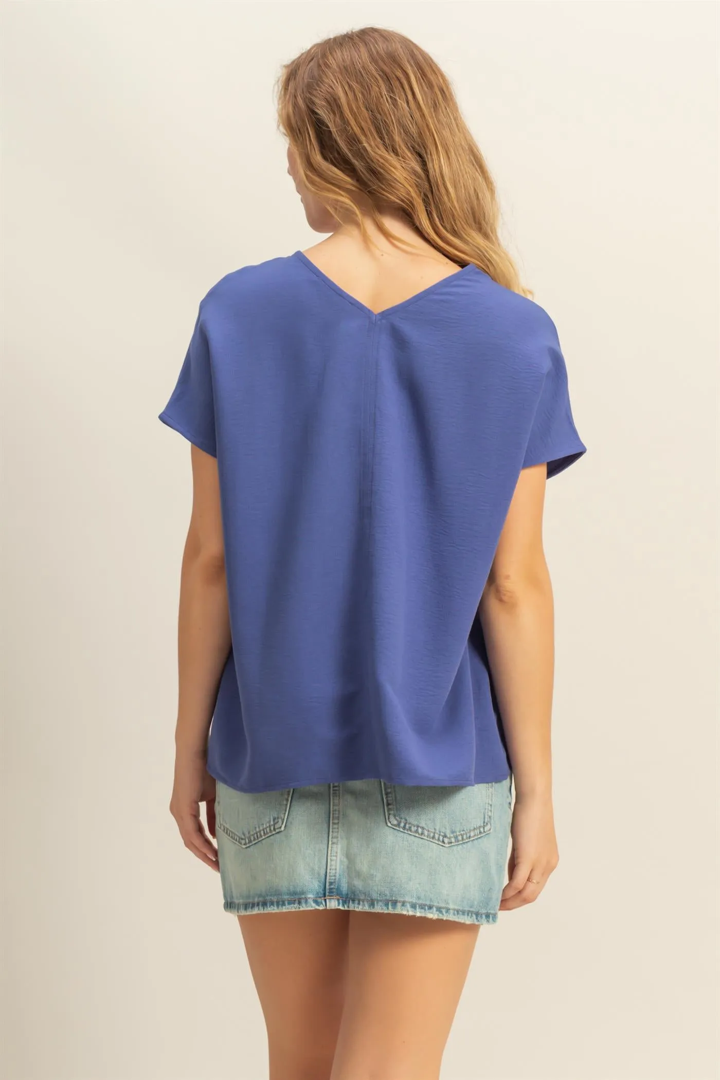 DZ24C059-Woven V-Neck Short Sleeve Tunic Top