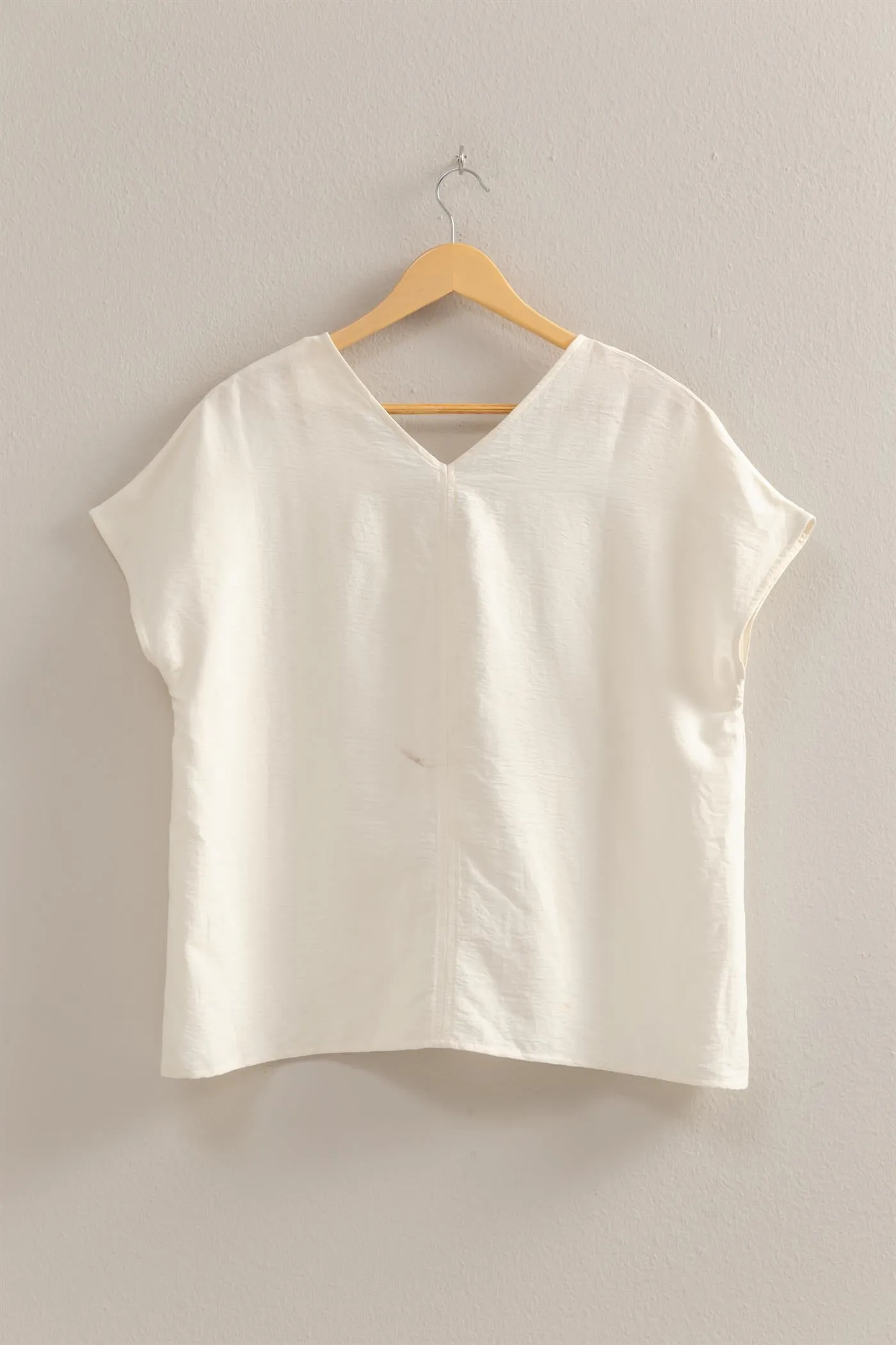 DZ24C059-Woven V-Neck Short Sleeve Tunic Top